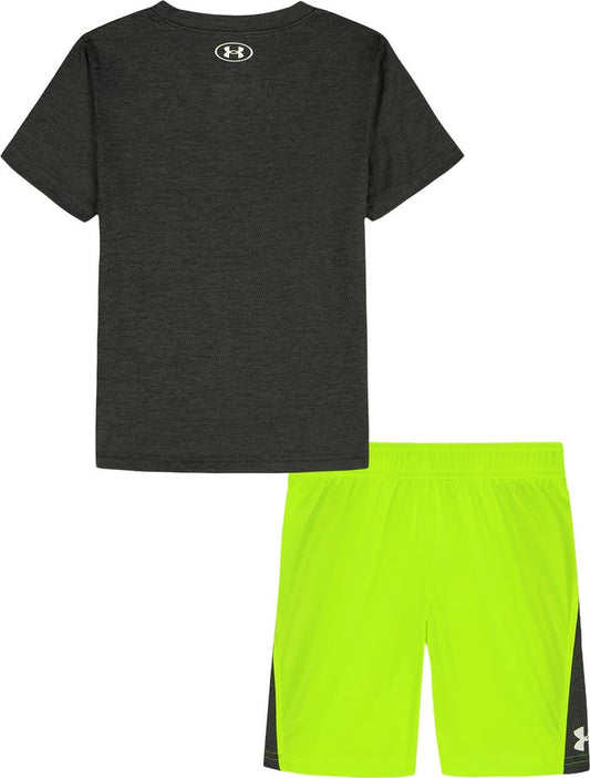Ensemble Short - Under Armour enfant, t-shirt gris foncé vue de dos et short jaune fluo, 100% polyester, portrait.