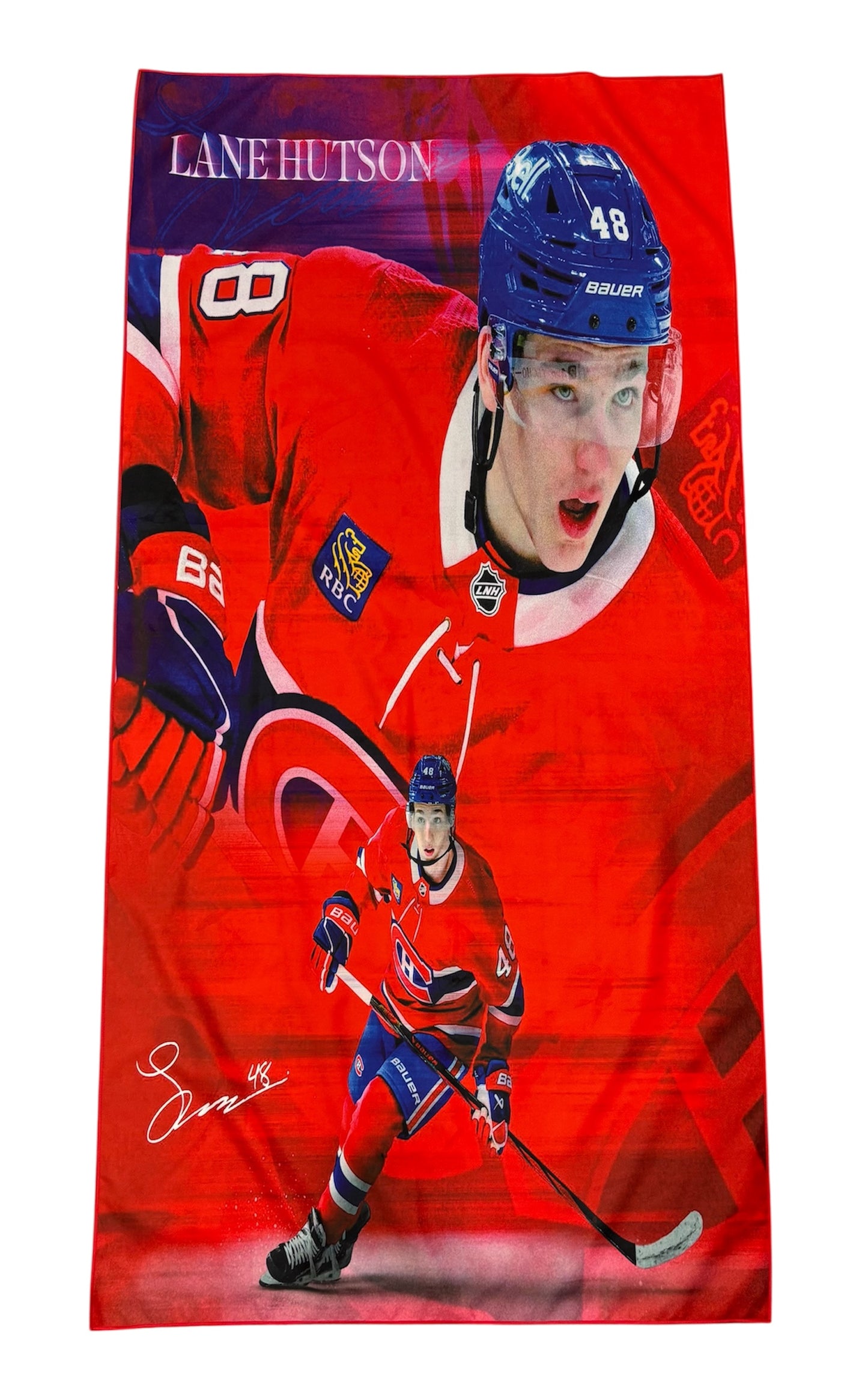 Serviette microfibre - Hutson rouge avec motifs joueur de hockey en action, vue de face sur fond blanc