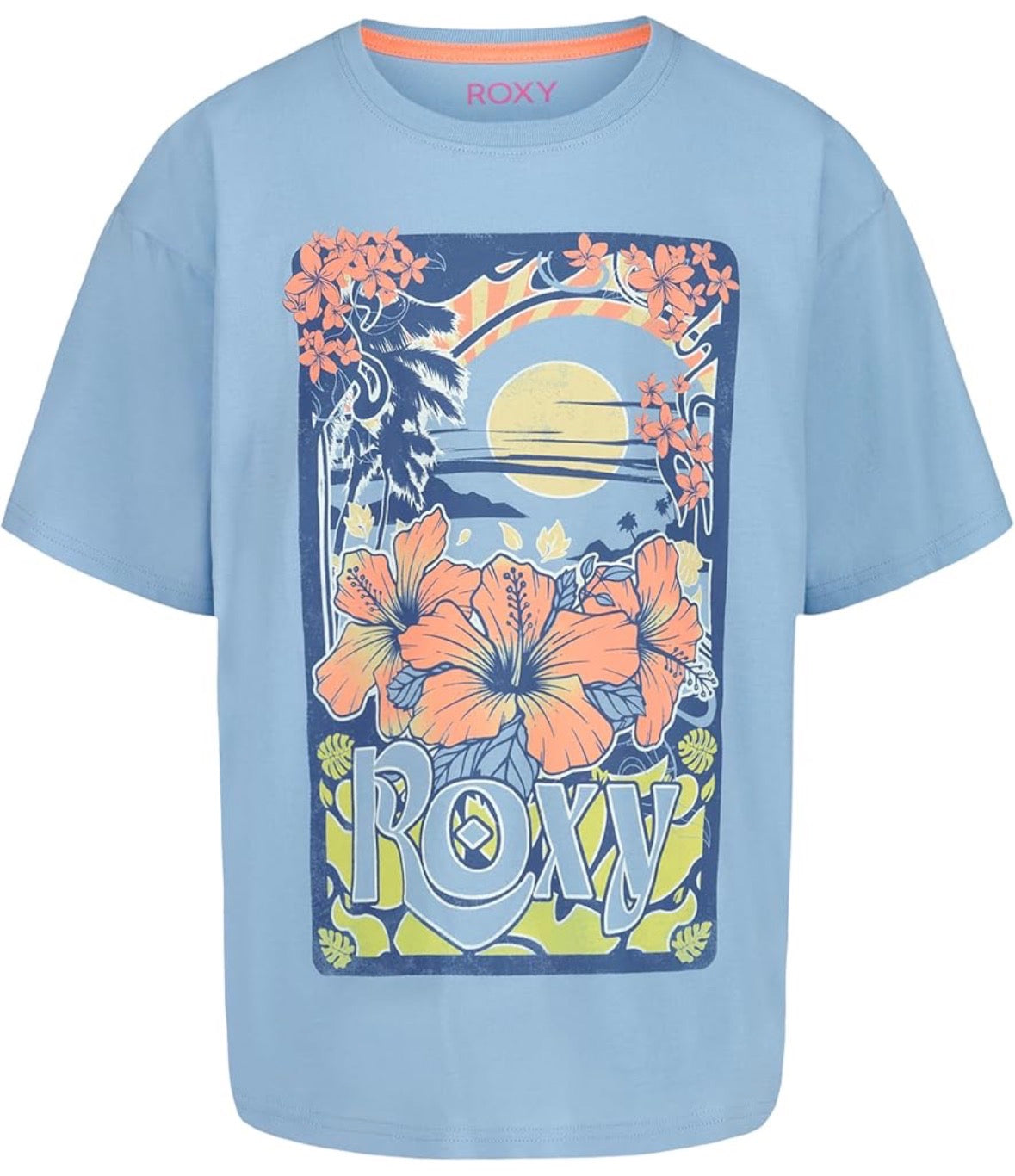 T-Shirt - Roxy bleu clair 100% coton à manches courtes avec motif fleurs oranges et coucher de soleil, vue de face portrait.