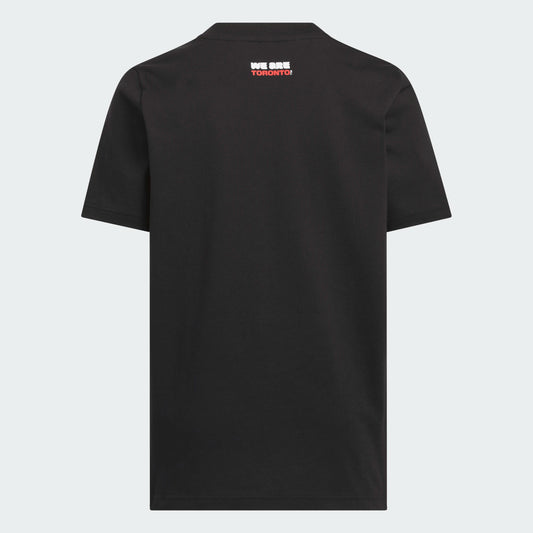 T-Shirt FIFA World Cup 26 Host City Toronto - Adidas noir en coton, vue de dos avec inscription blanche et rouge près du col.