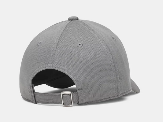 Casquette UA Blitzing - Under Armour grise ajustable vue de dos avec fermeture à boucle métallique en tissu rigide