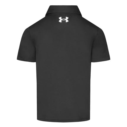 Polo - Under Armour noir en polyester 100%, coupe courte, vue de dos, pour enfant, col classique avec logo blanc au dos.