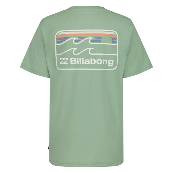 T-Shirt - Billabong vert sauge en coton jersey avec logo vague et coucher de soleil, vue de face et de dos.