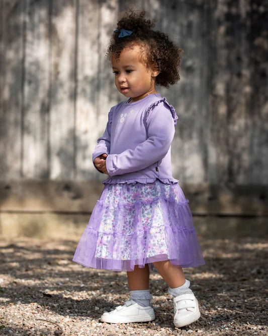 Robe - Deux Par Deux violette avec fleurs imprimées, tulle et coton, manches longues, pour fille, vue de profil gauche sur mannequin.