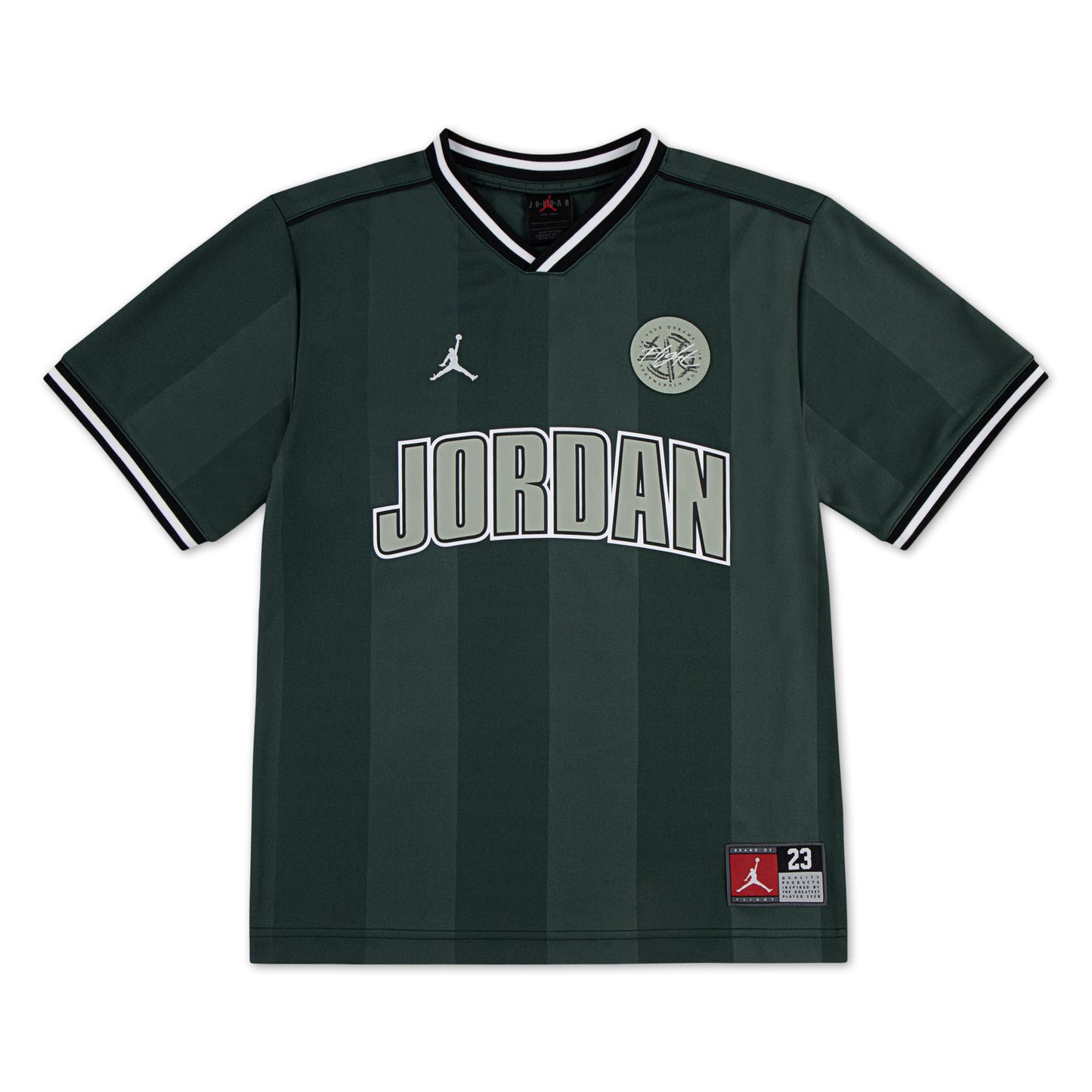 Jersey - Jordan vert foncé à rayures tonalités, col en V et manches courtes avec détails blancs, pour garçon, vue de face