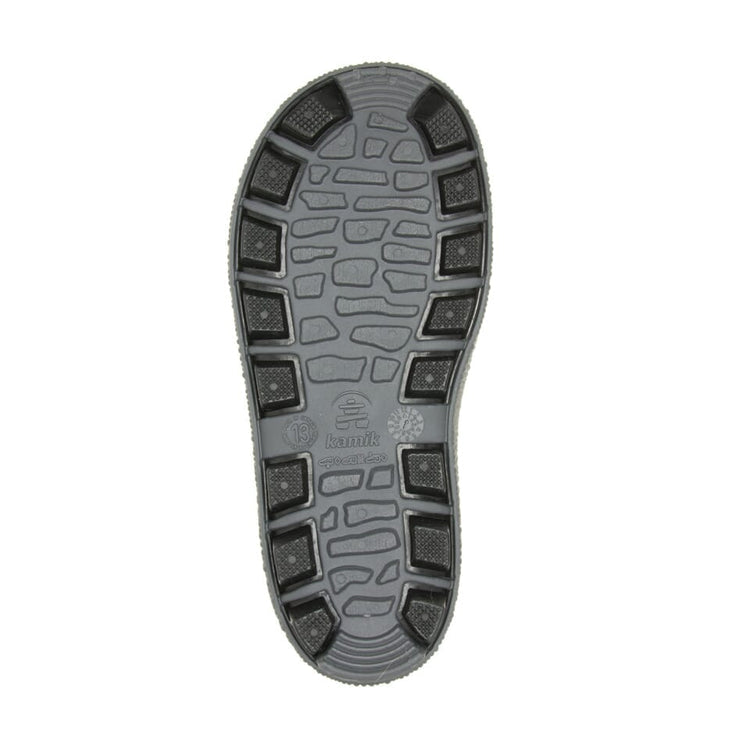 Semelle extérieure antidérapante noire des Bottes de pluie Riptide - Kamik pour enfant, vue en détail dessous.
