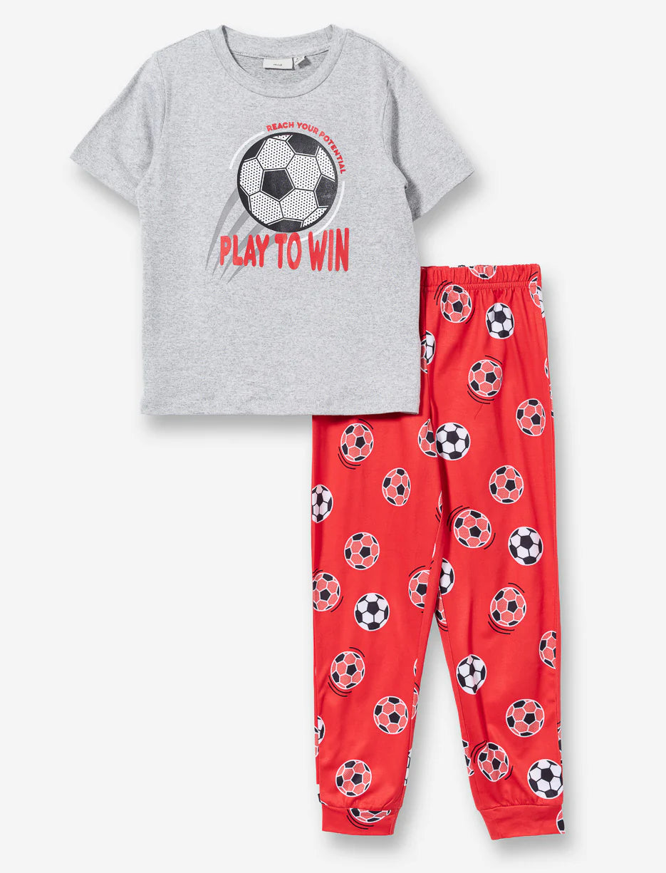Pyjama - M.I.D en polyester gris avec t-shirt soccer et pantalon rouge à motifs ballons de football, pour enfant, vue de face