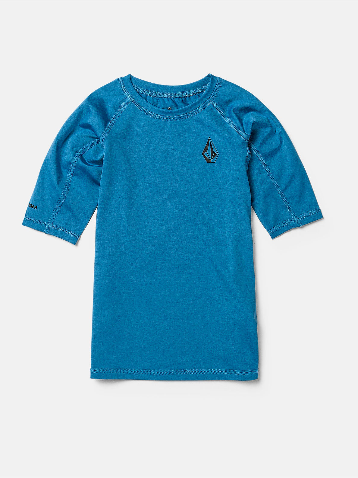 Chandail U.V. - Volcom bleu avec manches trois-quarts en polyester et élasthanne, protection UV 50+, pour garçon, vue de face.
