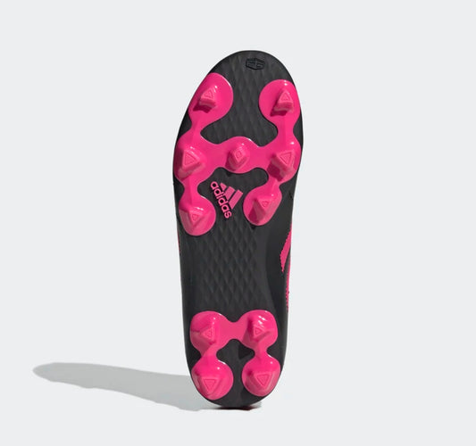 Chaussures de soccer - Goletto VIII Adidas vue de dessous semelle noire avec crampons roses pour fille terrain souple