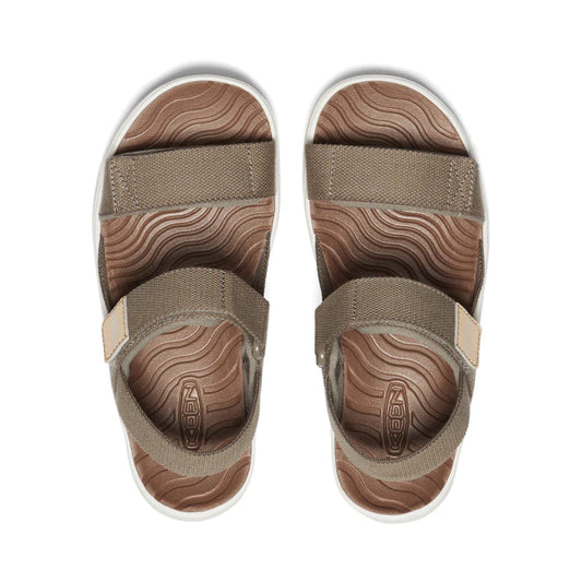 Sandales Elle Backstrap - Keen pour fille, bride arrière beige, semelle marron avec relief ondulé, vue de dessus.