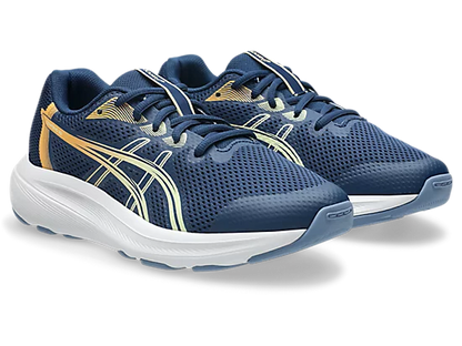Espadriles Contend 10 GS - Asics en mesh bleu marine avec détails beige et blanc, chaussures de sport légères pour enfant, vue de trois quarts.