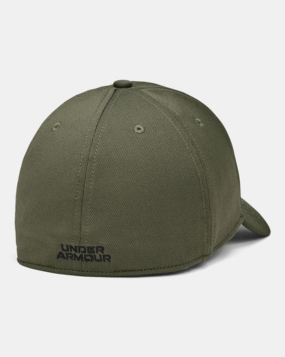 Casquette - UA Blitzing Under Armour kaki en tissu, style structuré, vue de dos avec logo brodé noir, taille adulte.