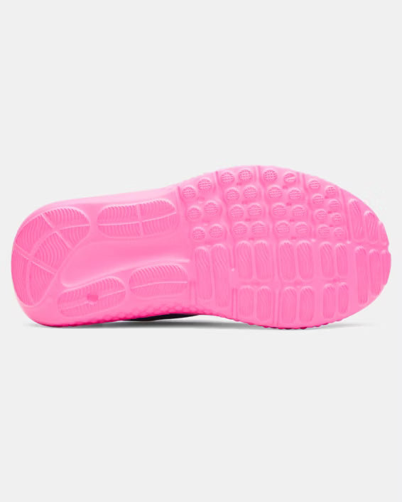 Espadrilles UA Surge 4 AC - Under Armour vue de dessous semelle rose vif détails antidérapants pour enfant