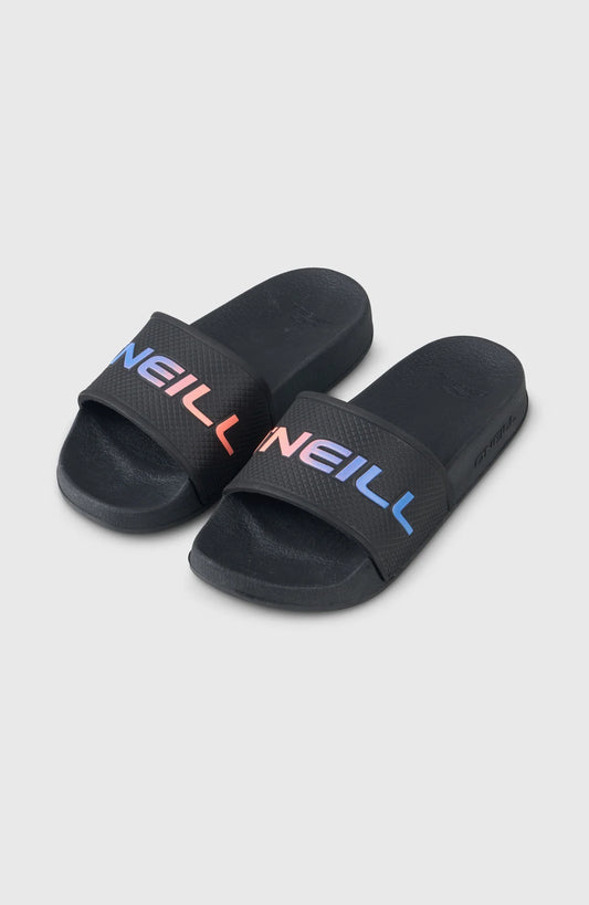 Sandales LOGO SLIDES - O'neill noires en vue portrait, larges lanières avec logo coloré offrent confort et style élégant