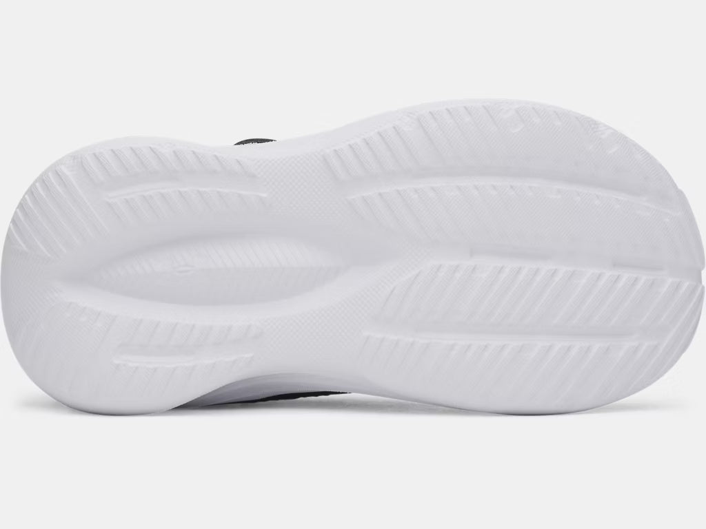 Espadrilles UA Assert 11 AC - Under Armour semelle blanche vue de dessous avec motif adhérent et détails texturés