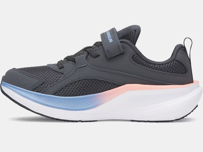 Espadrilles UA Charged+ Assert 11 - Under Armour noires et grises avec détails bleu clair et pêche, en mesh respirant, vue de profil côté extérieur.