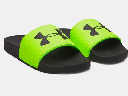 Sandales UA ARMR - Under Armour vert fluo et noir, style claquettes, semelle noire, vue de trois quarts côté avant.