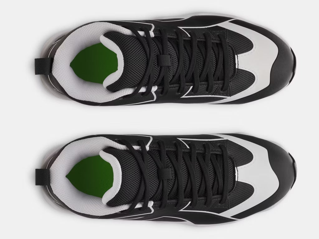 Chaussures de baseball UA Leadoff Icon Mid Rm - Under Armour noires et blanches, vue de dessus détaillée, lacets serrés, intérieur gris.