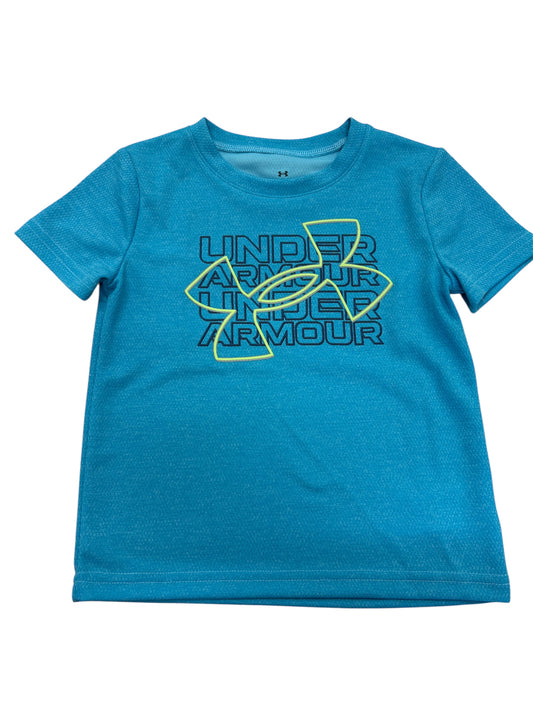 T-Shirt - Under Armour bleu en polyester avec logo distinctif et motif graphique au centre de la poitrine.