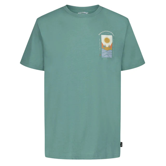 T-Shirt - Billabong vert bleu avec motif soleil et paysage nature orange et bleu, coton, vue de face et dos.