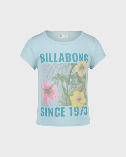 T-Shirt - Billabong bleu clair en coton avec imprimé tropical fleurs roses et jaunes, texte bleu, pour enfant, vue de face.