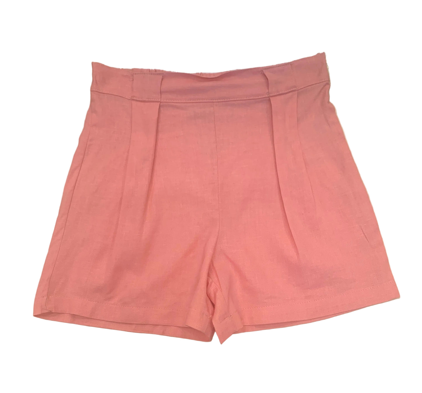 Short - M.I.D. short rose en tissu léger avec plis devant, taille haute, vue de face.