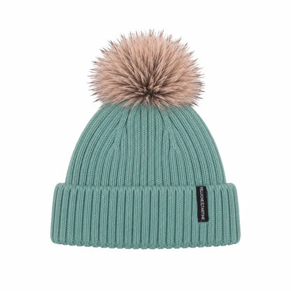 Tuque d'hiver - Peluche & Tartine vert sauge en tricot côtelé avec pompon beige en fausse fourrure vue de face