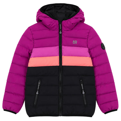 Manteau Mi-Saison Mauve - Nanö, doudoune colorblock mauve, rose et noir, capuche ajustée, pour enfant, vue de face sur fond blanc.
