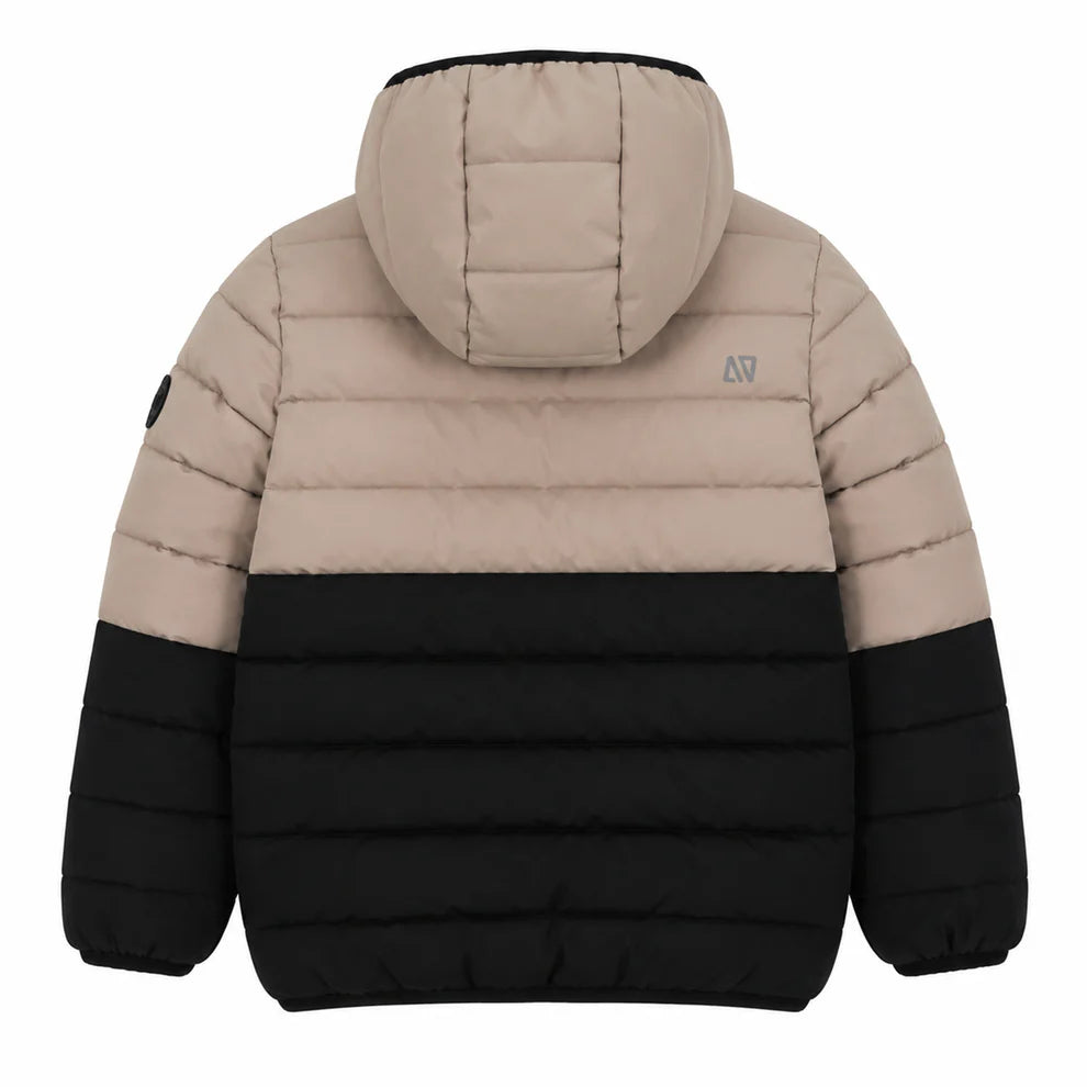 Manteau Mi-Saison Beige - Nanö bicolore beige et noir en matière matelassée, pour enfant, vue de dos avec capuche.