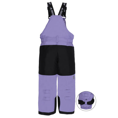Habit de neige Lara - Nanö violet clair et noir, style salopette, matériau imperméable, pour enfant, vue de face avec un détail du bas de pantalon ajustable.