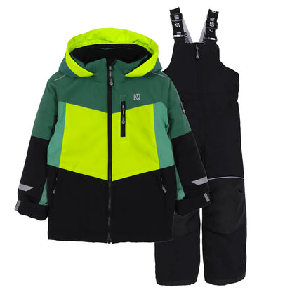 Habite de neige performance vert - Nanö, ensemble enfant composé d'une veste verte à capuche et d'une salopette noire, vue de face.