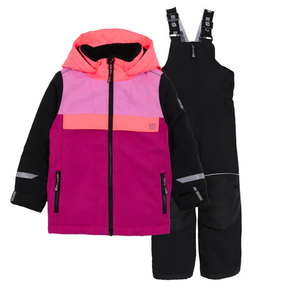 Habit de neige Tiffany - Nanö pour enfant, veste multicolore rose, lilas et corail avec pantalon noir à bretelles, vue de face.