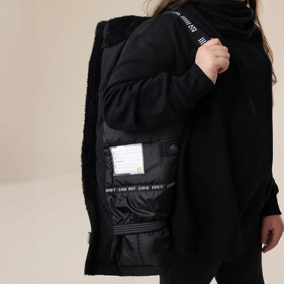 Manteau d'hiver Maxifit - Nanö noir avec doublure molletonnée, style enfant, vue intérieure portée sur mannequin enfant de face partiel.