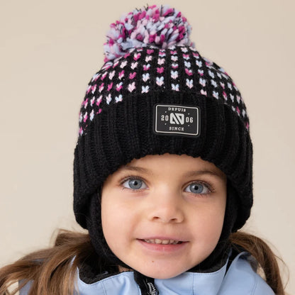 Tuque D'hiver - Nanö noire en tricot avec pompon rose et blanc et motifs de cœurs pour fille enfant vue de face