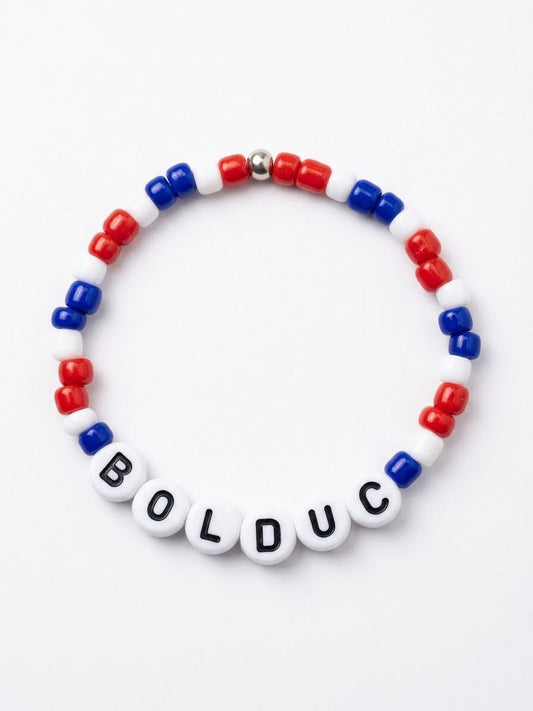 Bracelet - Bolduc en perles rouges, blanches et bleues, avec lettres formant BOLDUC, vue de face