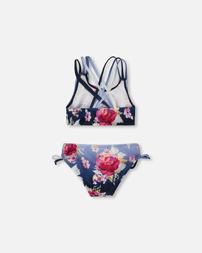 Maillot de bain - Deux Par Deux deux-pièces bleu marine à fleurs rouges et roses, bretelles croisées, pour enfant, vue de dos et face.