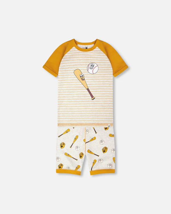 Pyjama deux-pièces - Deux Par Deux garçon coton biologique blanc rayé et jaune, motifs baseball, vue de face.