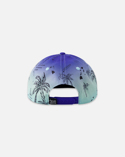 Casquette - Deux Par Deux vue de dos, imprimé plage noir sur dégradé bleu violet et vert, réglable, pour enfant