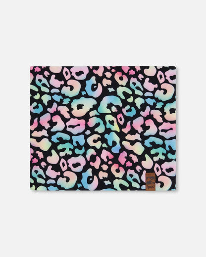 Cache-cou Mi-Saison - Deux Par Deux multicolore motifs léopard pastel sur fond noir, tissu polyester élasthanne, vue de face.