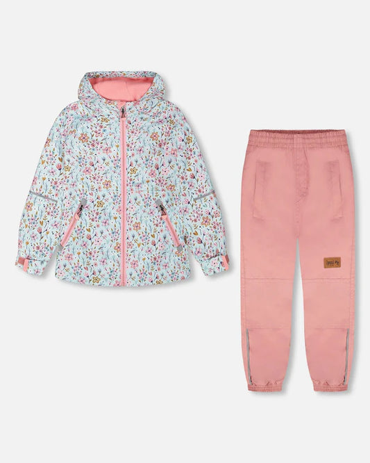 Ensemble Mi-Saison - Deux Par Deux, veste à capuche fleurie bleu clair et pantalon rose, imperméable, enfant, vue de face.