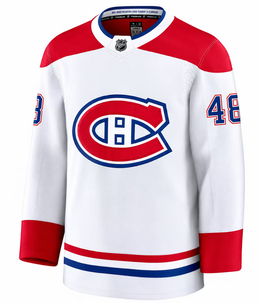 Jersey de hockey Canadiens - Hutson blanc avec rouge et bleu, logo central, numéro 48 sur les manches, vue de face.