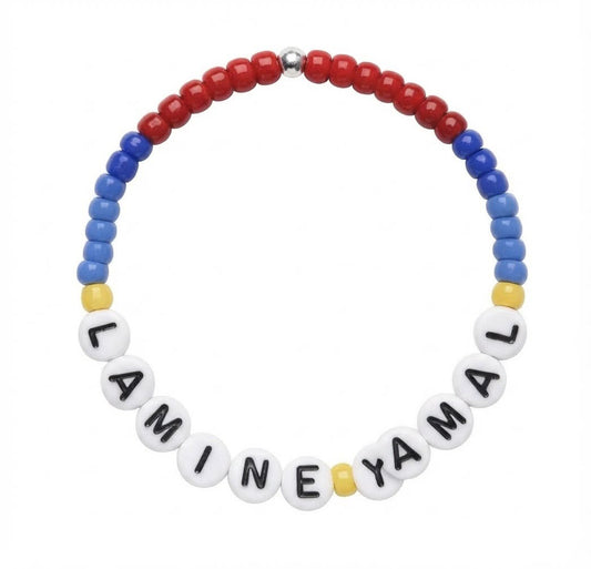 Bracelet - Lamine Yamal en perles rouges, bleues, jaunes et blanches avec lettres, vue de face