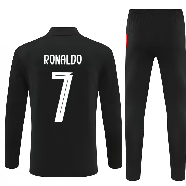 Ensemble de soccer Portugal - Ronaldo noir avec détails rouges, polyester, vue de dos du haut et face du pantalon, taille ajustable