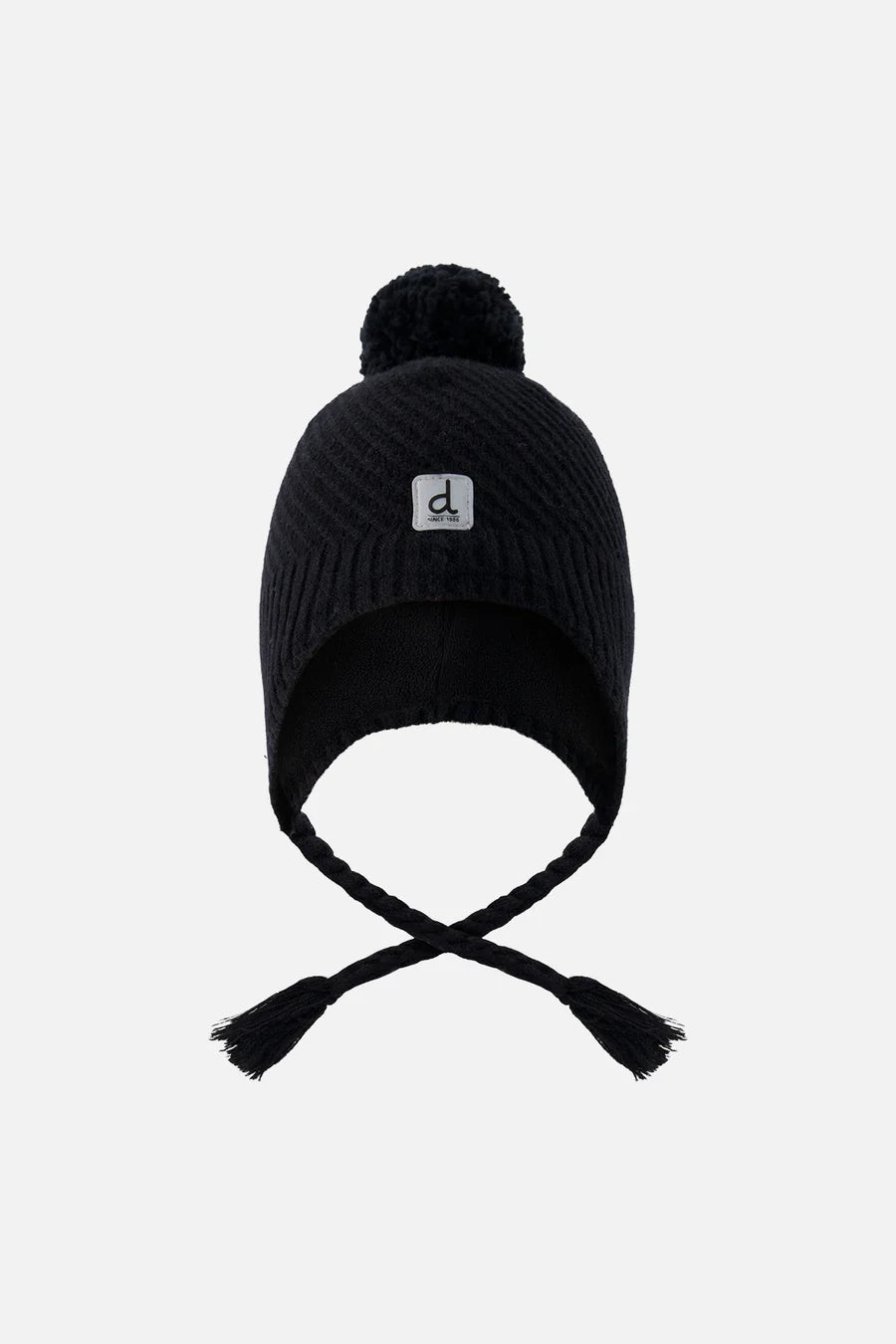 Tuque d'hiver - Deux Par Deux noire en tricot avec pompon, doublure polaire, protection oreilles, pour enfant, vue de face.