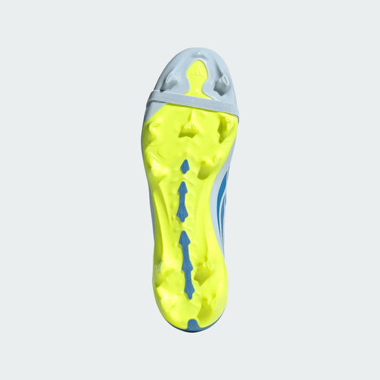 Chaussures de soccer Adulte PREDATOR LEAGUE - Adidas vue de dessous en jaune fluo et gris clair, crampons pour terrain gazonné.