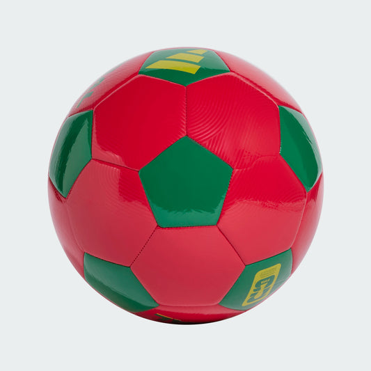 Ballon FIFA World Cup 26 Official Portugal Club - Adidas rouge et vert en synthétique, vue de face.