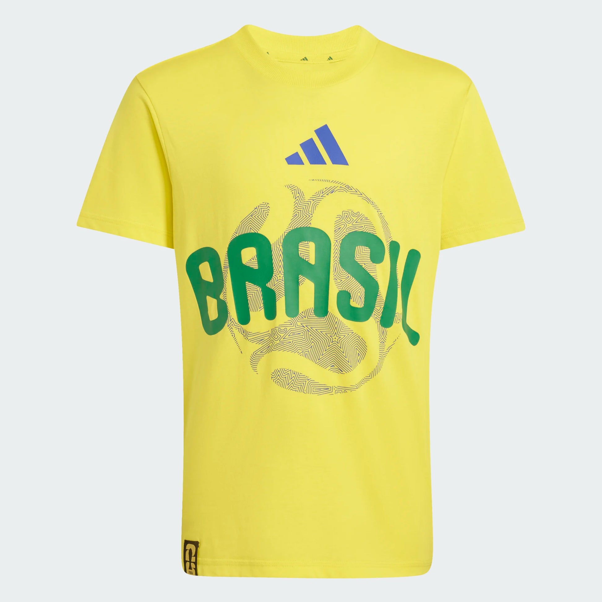 T-Shirt FIFA World Cup 26 Brazil - Adidas jaune à manches courtes avec logo bleu et inscription verte, vue de face.
