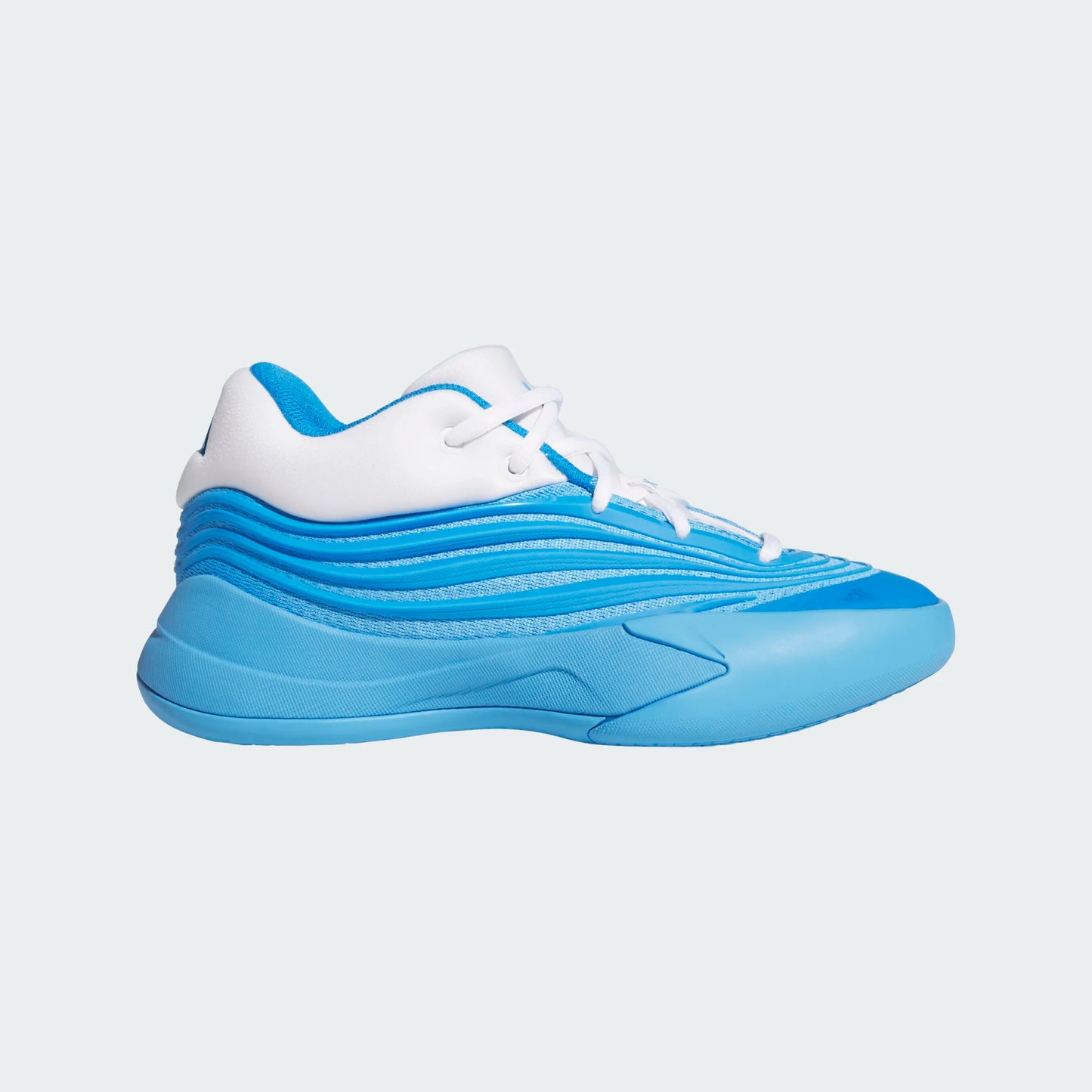 Espadrilles DAME X - Adidas bleu clair et blanc en matière synthétique, style basket, vue latérale droite.
