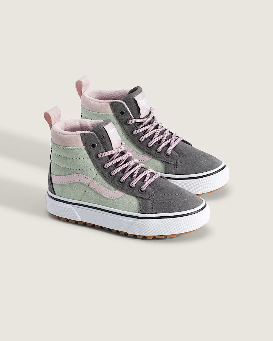 Bottilons Mi-Saison Sk8-Hi Isolé - Vans gris et vert pastel avec détails roses et semelles blanches pour enfant vue de trois quarts