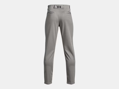Pantalon de baseball UA Utility - Under Armour gris clair en tissu léger, vue de dos, coupe droite pour enfant garçon